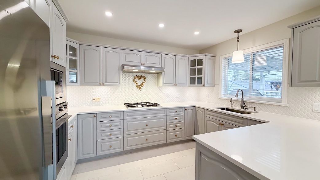 6462 Nanaimo Street
