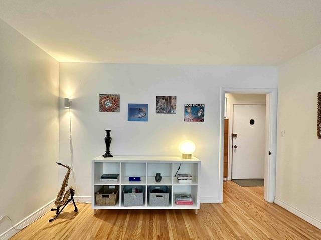 204 1565 Burnaby Street