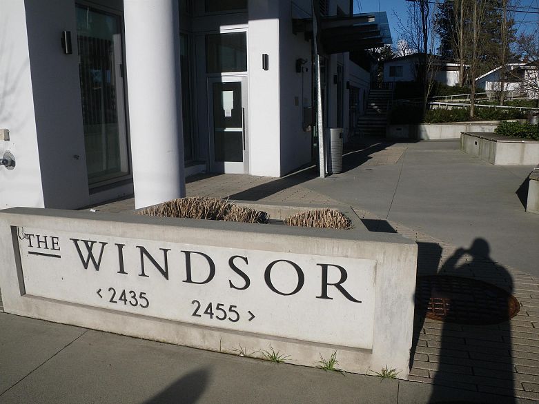 316 2435 Kingsway