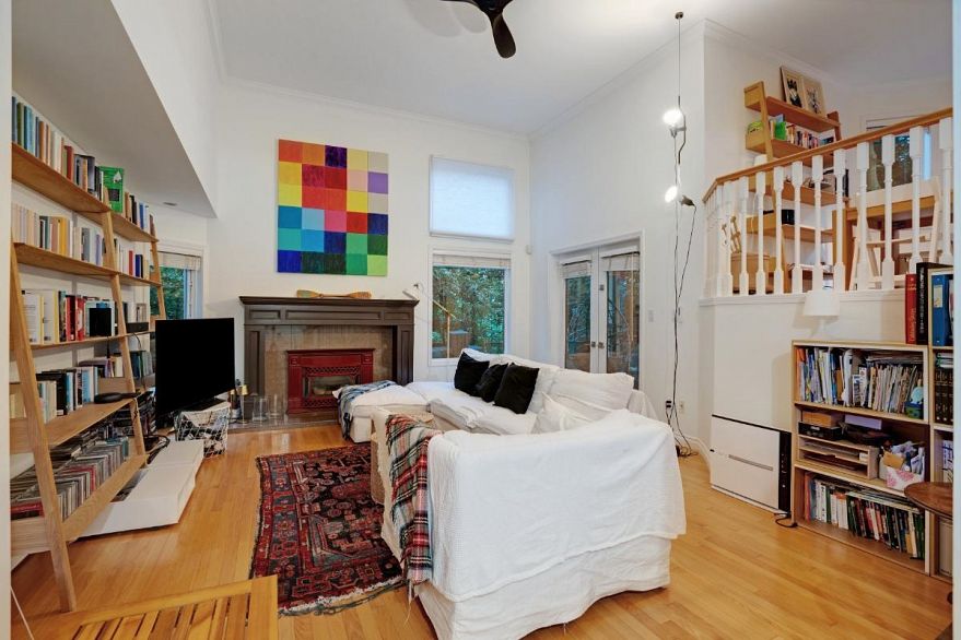 4210 Nautilus Close