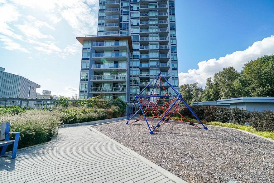 503 3488 Sawmill Crescent
