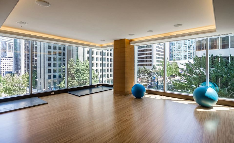 1804 1111 Alberni Street