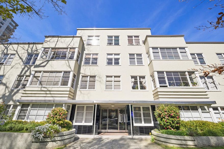204 1565 Burnaby Street
