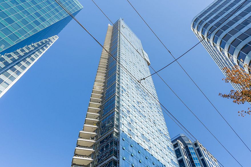 1804 1111 Alberni Street