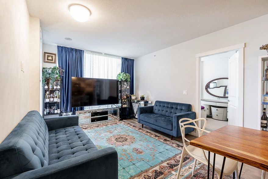 1006 3281 E Kent Avenue North