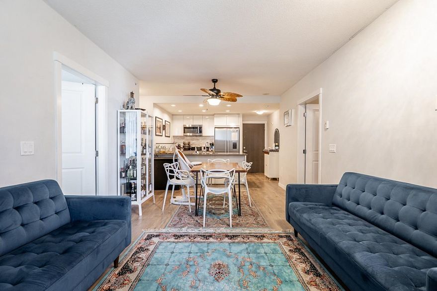 1006 3281 E Kent Avenue North