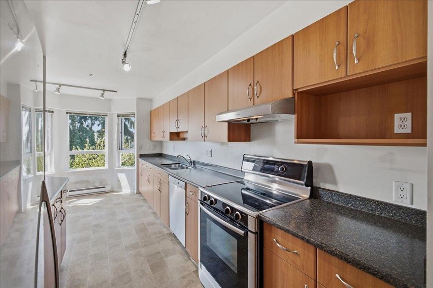 303 2250 SE Marine Drive
