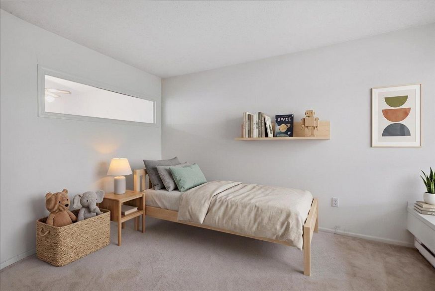 303 2250 SE Marine Drive