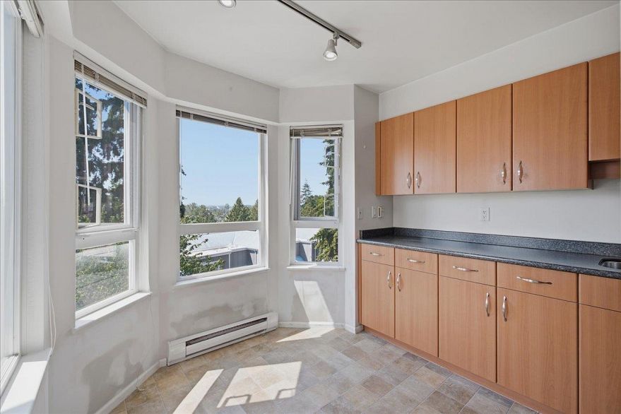 303 2250 SE Marine Drive