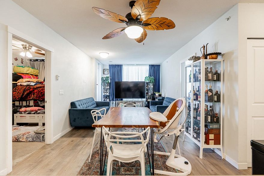 1006 3281 E Kent Avenue North