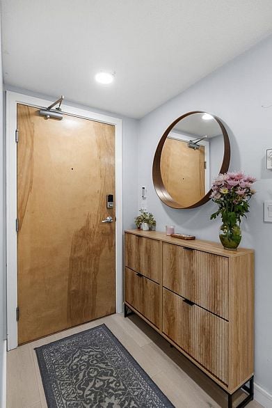 304 1003 Burnaby Street