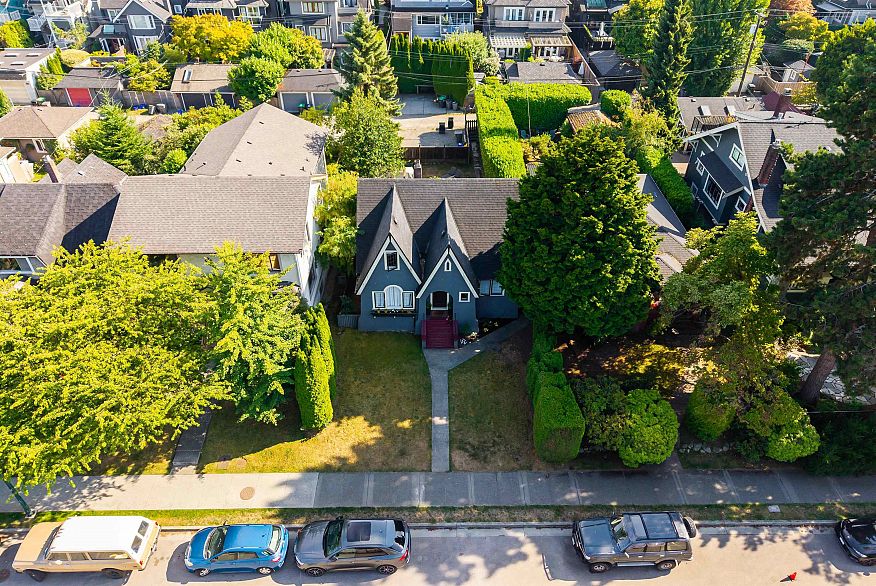3026 Point Grey Road