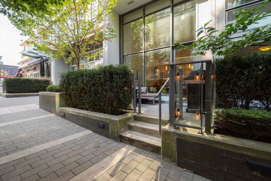 155 W 2nd Avenue
