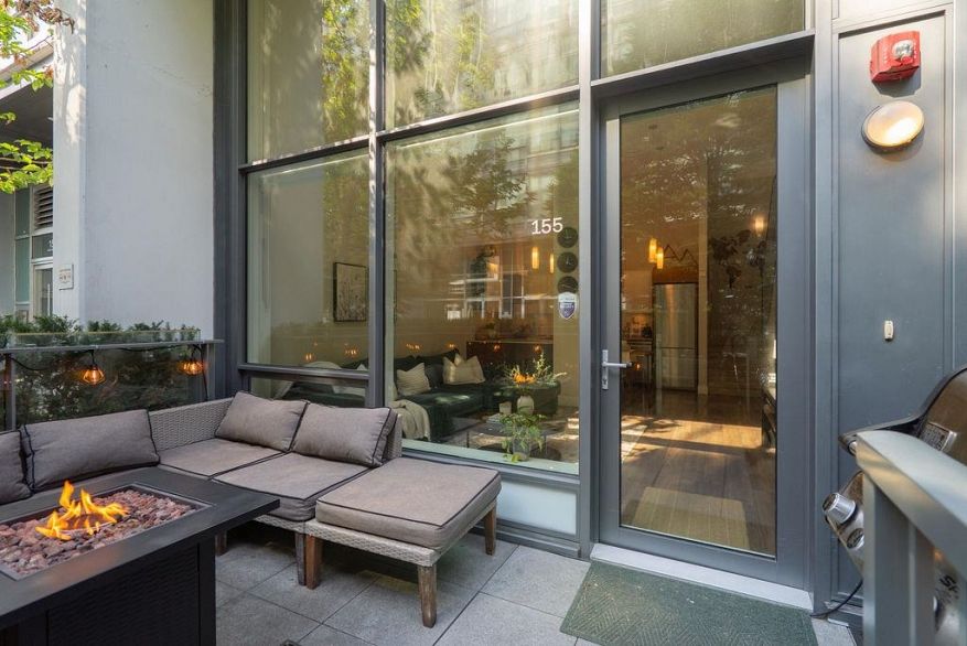 155 W 2nd Avenue