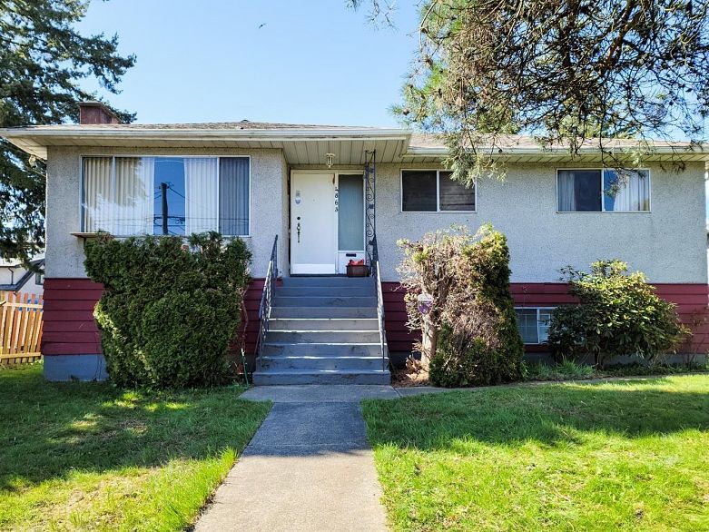 4863 Rupert Street
