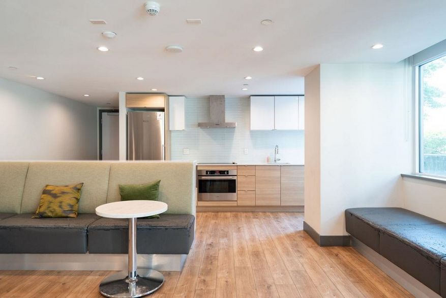 155 W 2nd Avenue