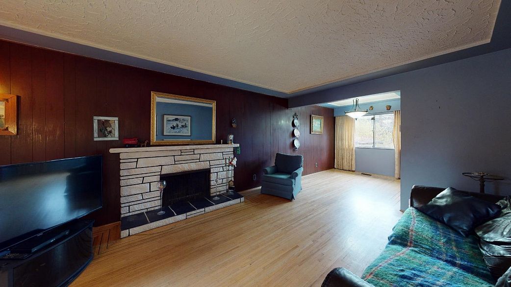4863 Rupert Street