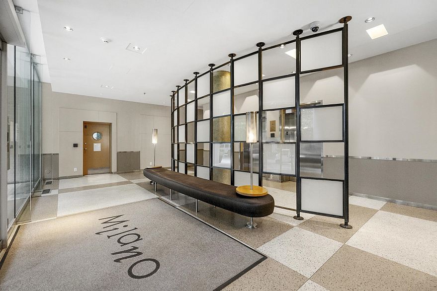 304 1003 Burnaby Street