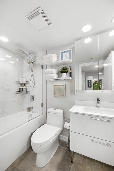 304 1003 Burnaby Street
