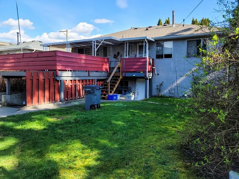 4863 Rupert Street