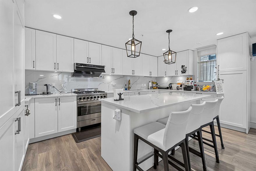 451 W 63rd Avenue