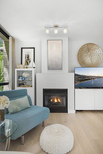 304 1003 Burnaby Street