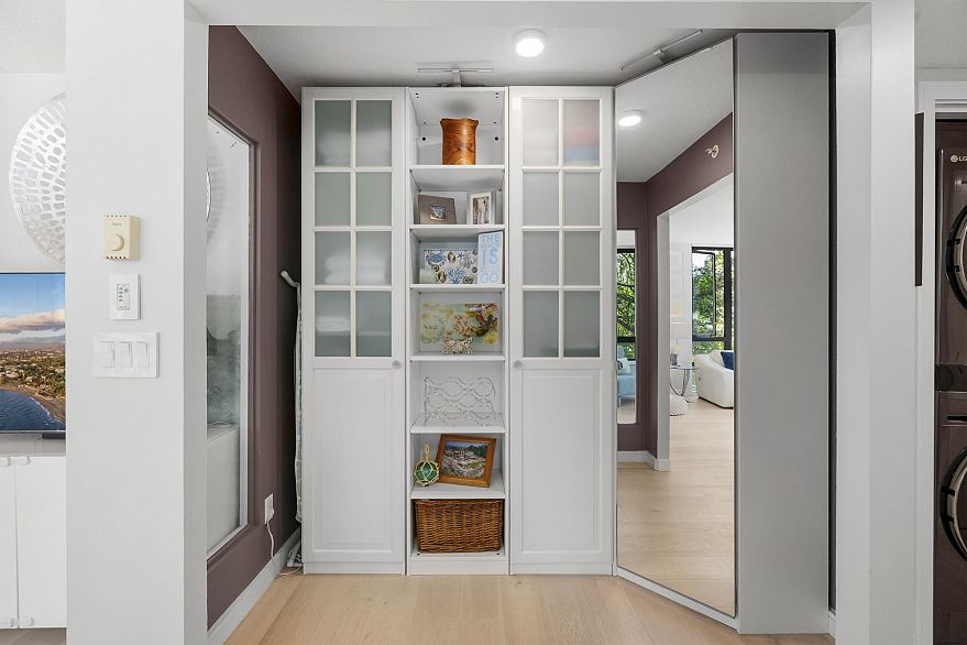 304 1003 Burnaby Street