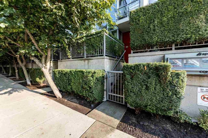 121 W Georgia Street