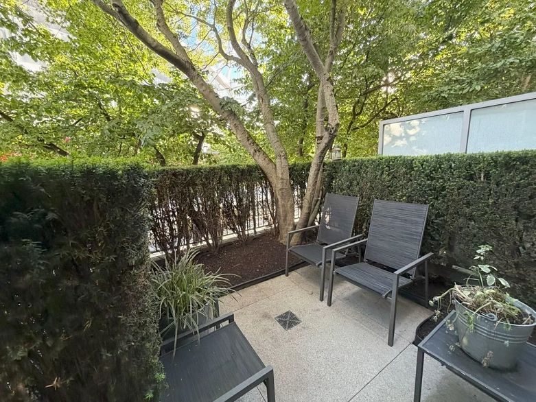 121 W Georgia Street