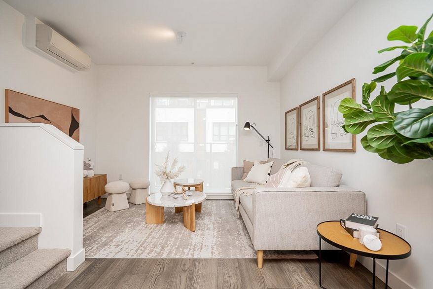 533 W 29th Avenue