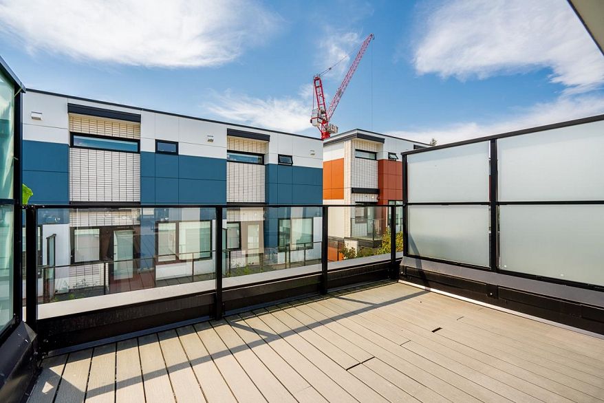 533 W 29th Avenue