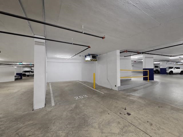 907 3430 E Kent Avenue South