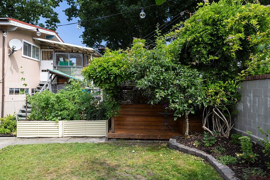 268 N Nanaimo Street