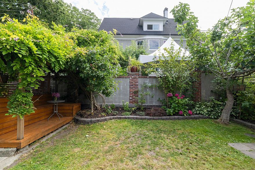 268 N Nanaimo Street