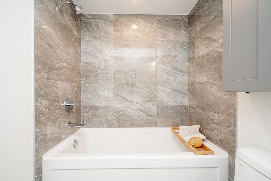 533 W 29th Avenue