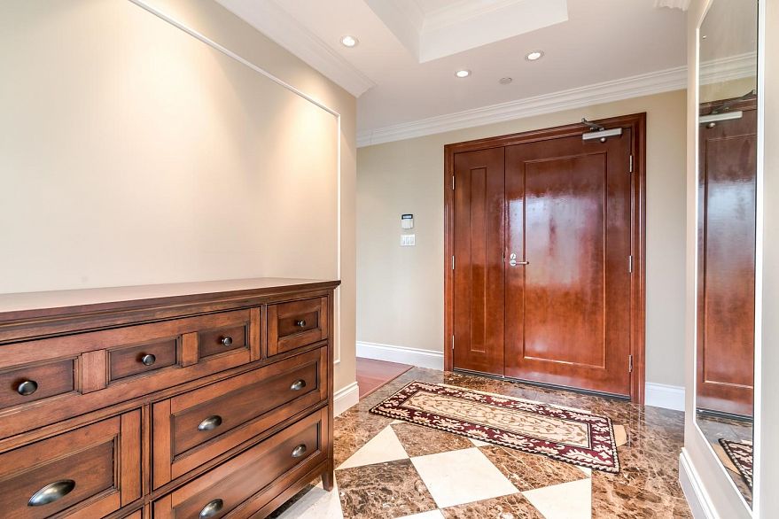 903 1515 Homer Mews