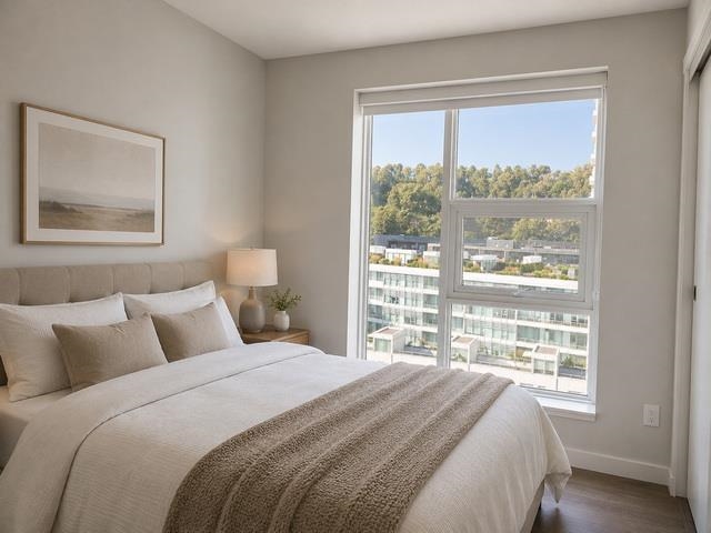 907 3430 E Kent Avenue South