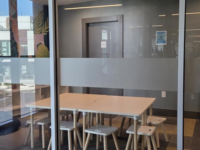 907 3430 E Kent Avenue South