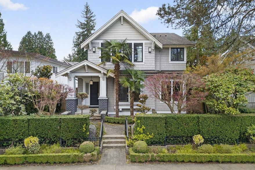1850 W 36th Avenue