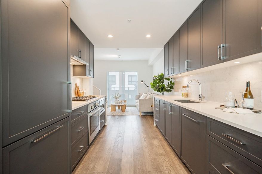 533 W 29th Avenue