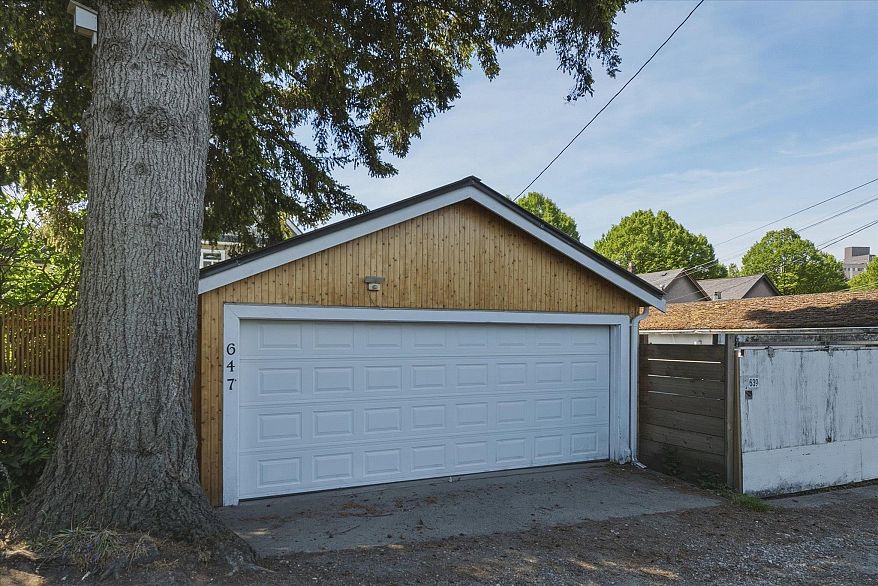 647 Prior Street
