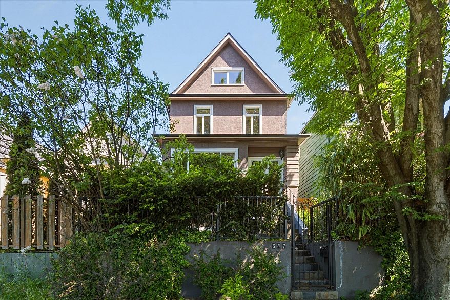647 Prior Street