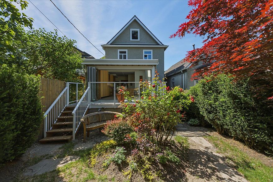 647 Prior Street