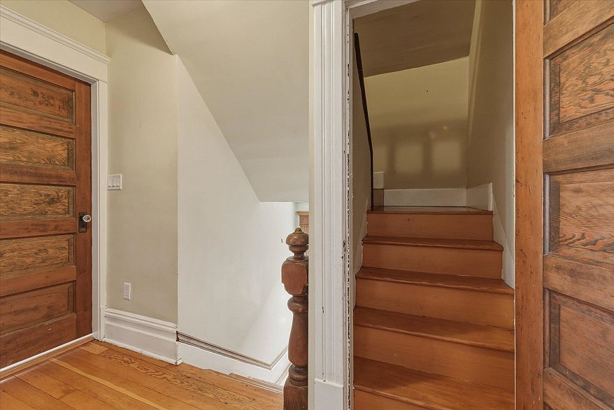 647 Prior Street