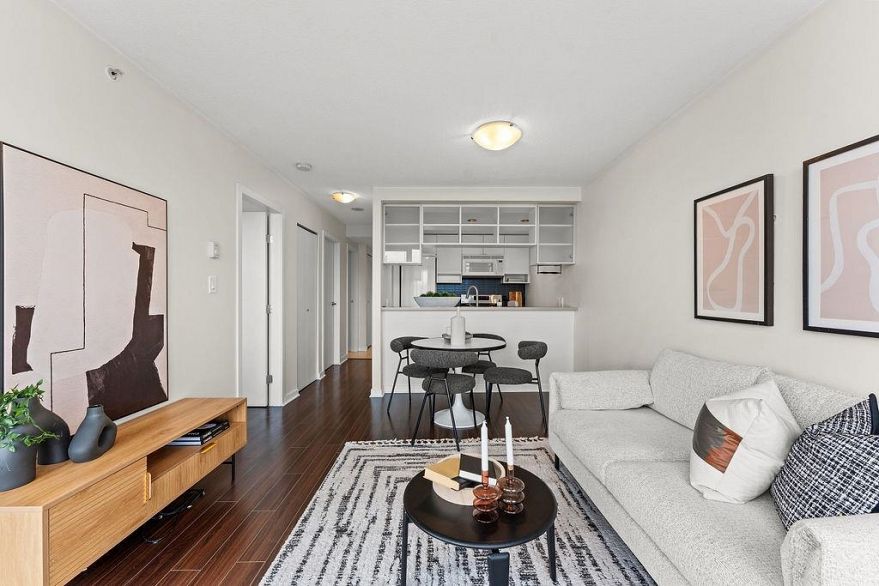 2607 928 Beatty Street
