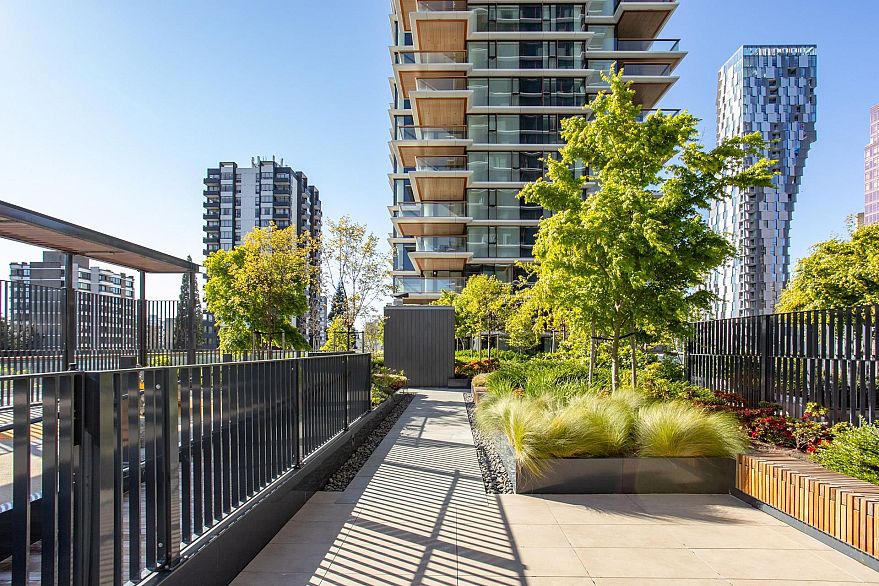 1606 1482 Robson Street