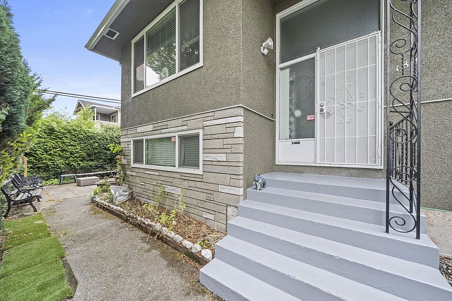 189 E 64th Avenue