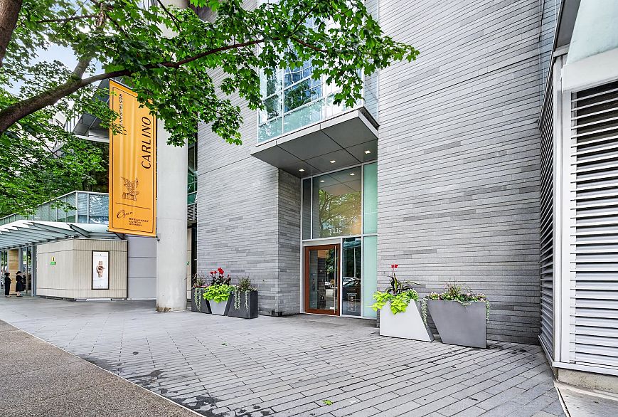 3406 1111 Alberni Street