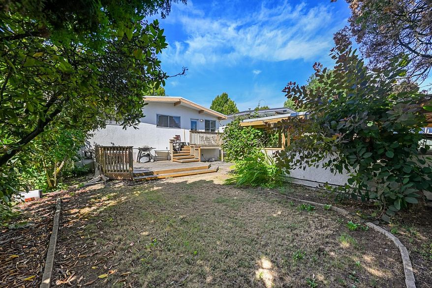 2763 Rosemont Drive