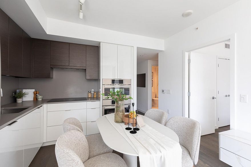 607 1678 Pullman Porter Street